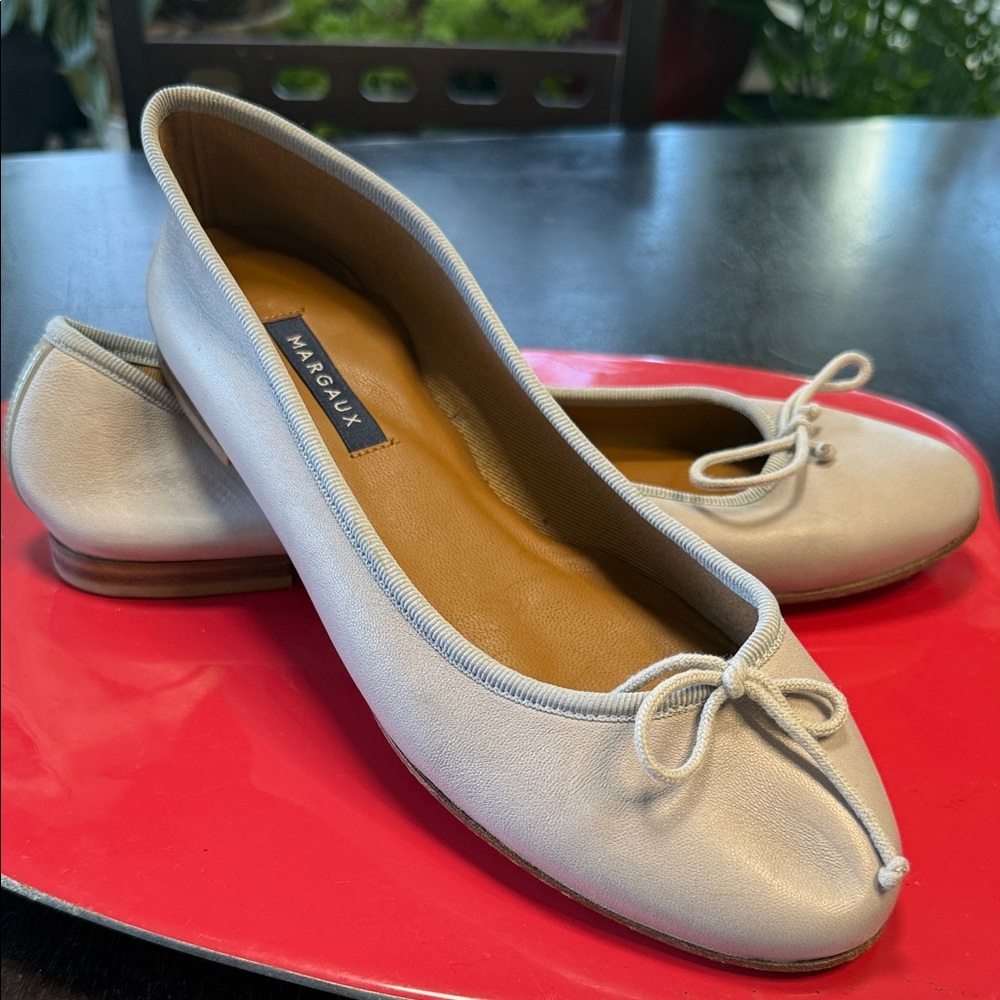 Margaux Women's Cream Loafers